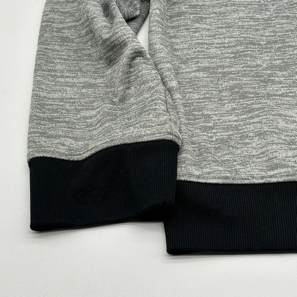 POKEMON PIKACHU Jumping Beans Youth Collectible Fleece Pullover Grey Size 12 - Picture 4 of 8